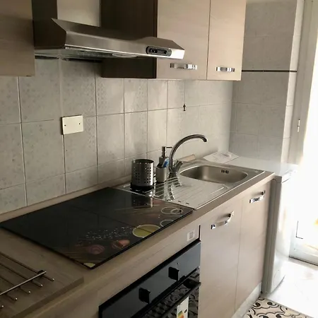 Myhomeinrome - Zona Re Di Apartment Rome