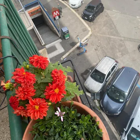 Myhomeinrome - Zona Re Di Apartment Rome
